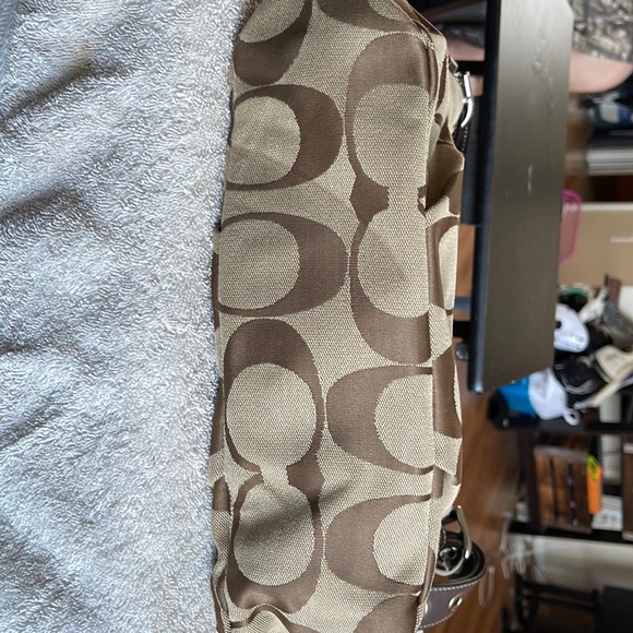 Coach purse-Brown and tan - Picture 1 of 11
